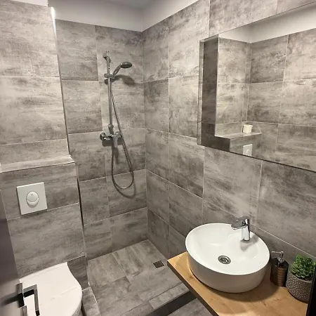 Rosa Hotell 3*